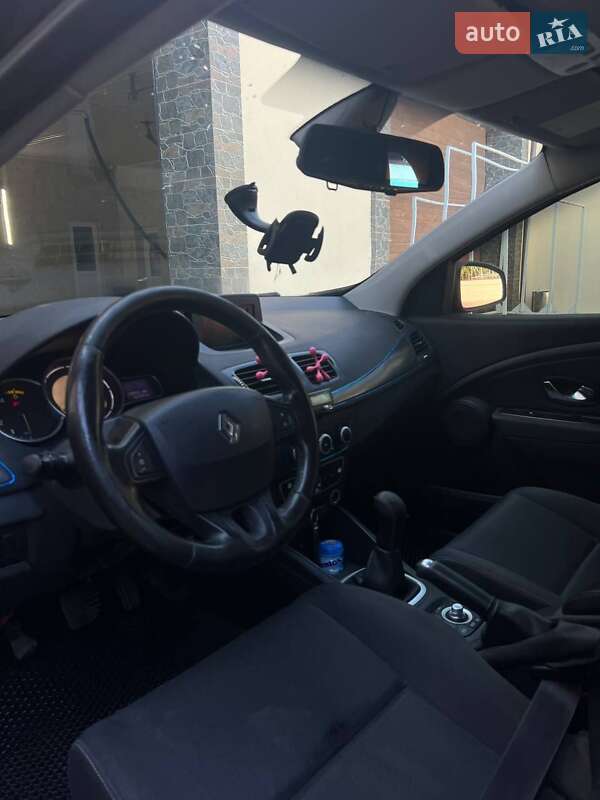 Универсал Renault Megane 2010 в Сарнах