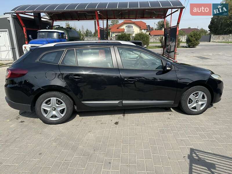 Універсал Renault Megane 2010 в Городку