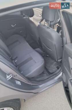Хэтчбек Renault Megane 2008 в 