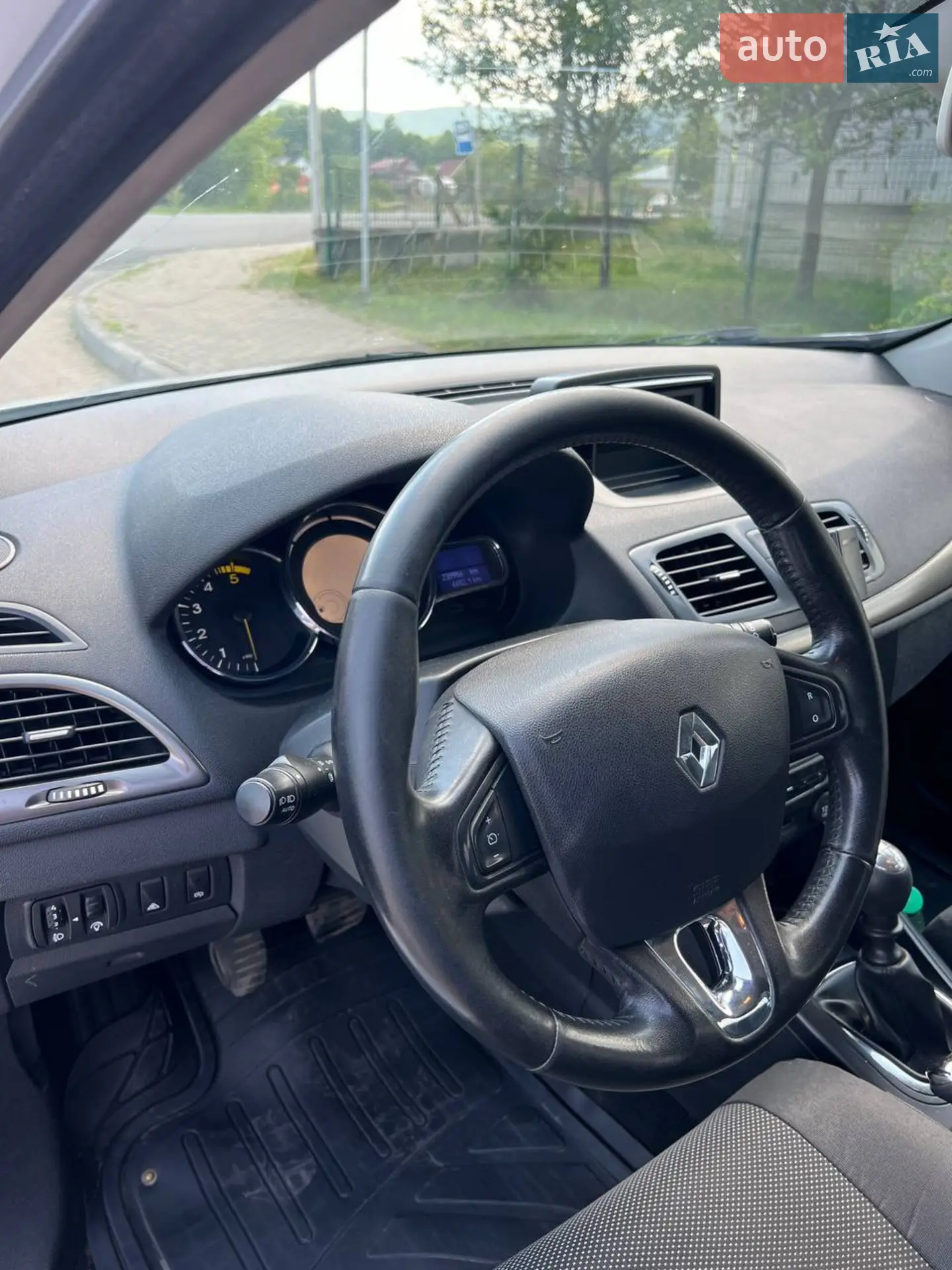 2013 Renault Megane - мініатюра 10