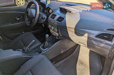Универсал Renault Megane 2010 в 