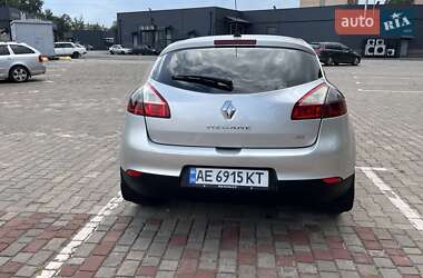 Хэтчбек Renault Megane 2009 в 