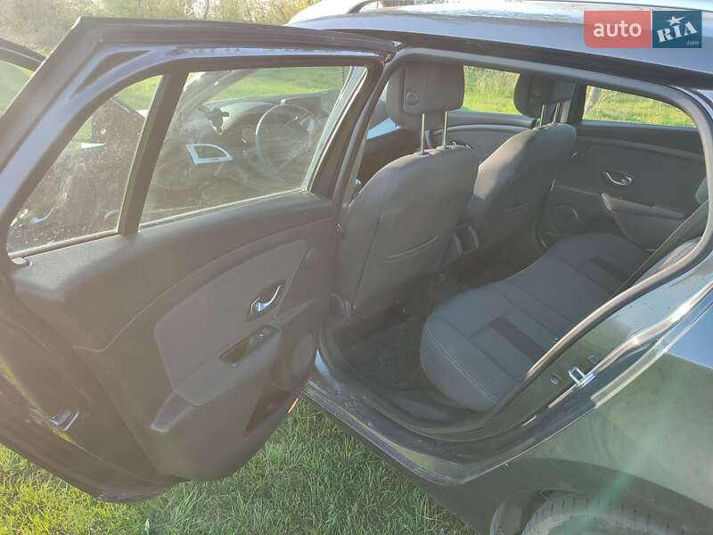 Універсал Renault Megane 2010 в Глобиному