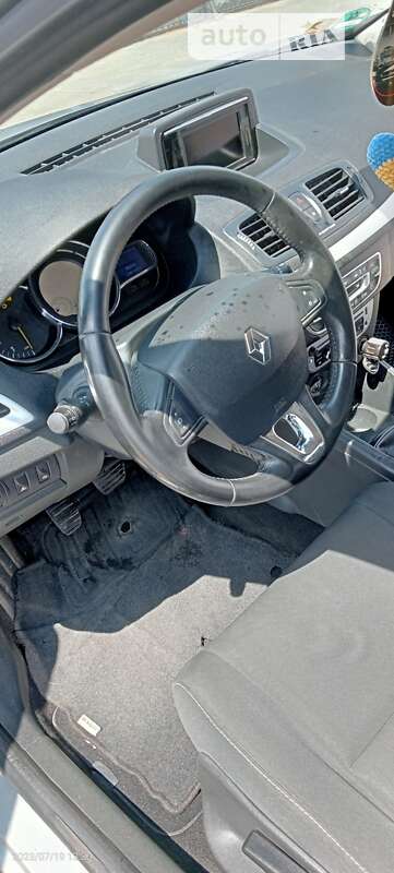 Универсал Renault Megane 2013 в Раздельной