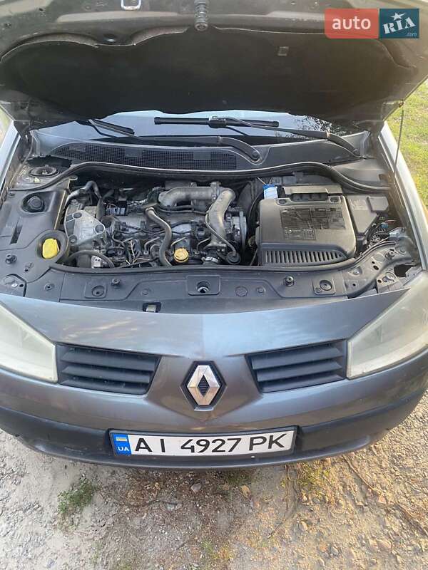 Хэтчбек Renault Megane 2003 в Киеве