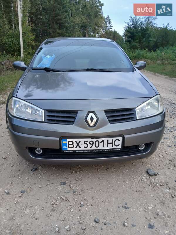 Седан Renault Megane 2003 в 