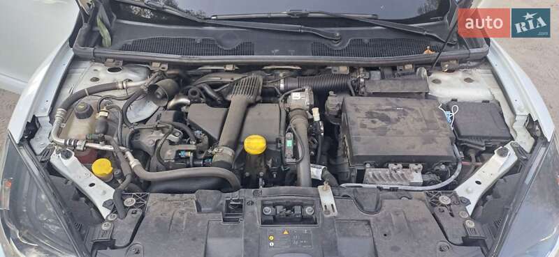 Універсал Renault Megane 2015 в Глухові