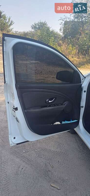 Універсал Renault Megane 2015 в Глухові