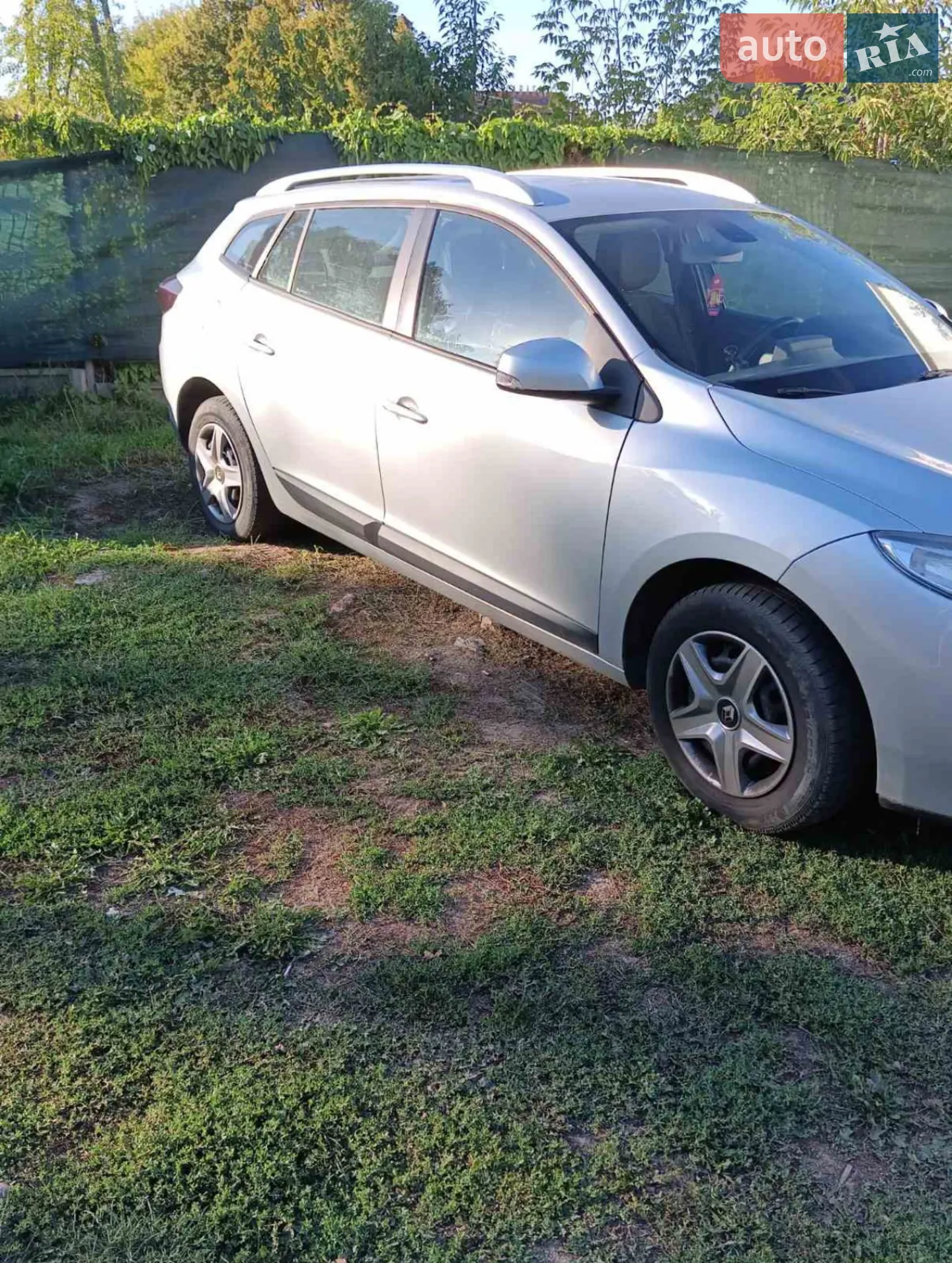 2010 Renault Megane - мініатюра 3