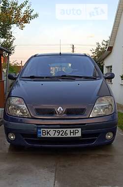 Универсал Renault Megane 2001 в Вараше