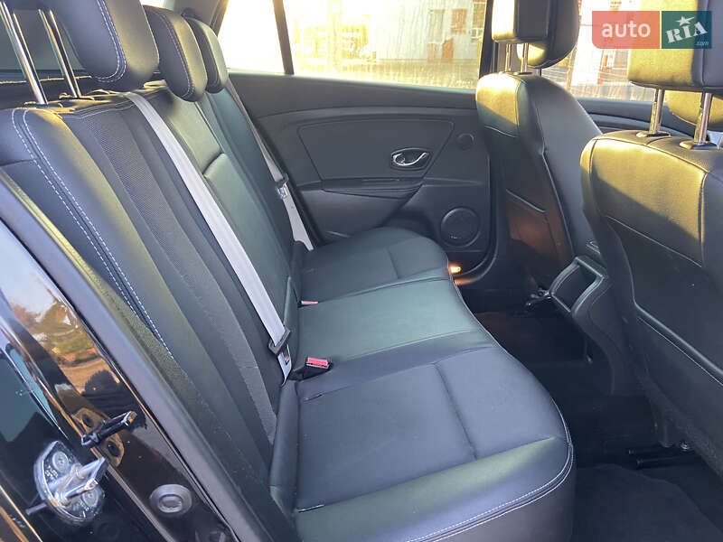 Универсал Renault Megane 2012 в Николаеве фото 13 Универсал Renault Megane 2012 в Николаеве