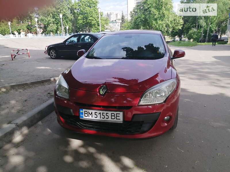 Хетчбек Renault Megane 2010 в Сумах