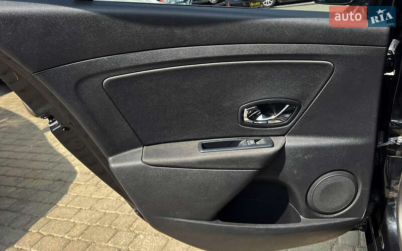 Універсал Renault Megane 2015 в Львові фото 7 Універсал Renault Megane 2015 в Львові