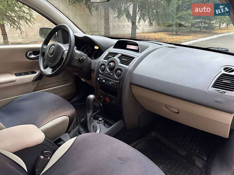 Седан Renault Megane 2007 в Прилуках