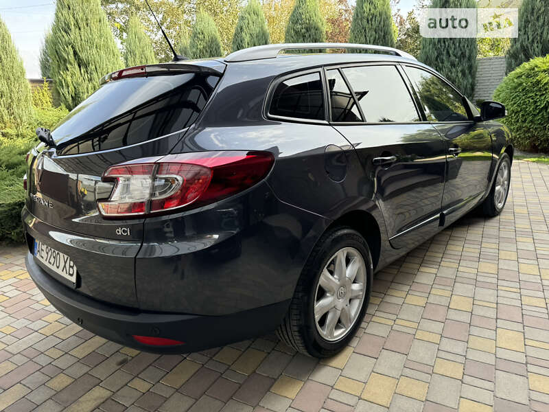 Хетчбек Renault Megane 2012 в Дніпрі