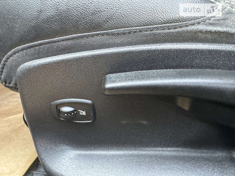 Хетчбек Renault Megane 2012 в Дніпрі