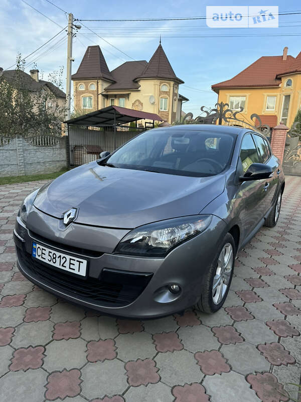 Хетчбек Renault Megane 2011 в Чернівцях