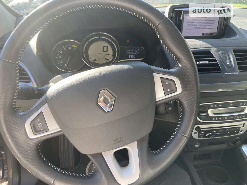 Хэтчбек Renault Megane 2012 в Коломые фото 11 Хэтчбек Renault Megane 2012 в Коломые