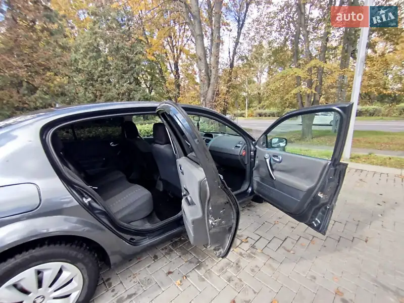 Седан Renault Megane 2007 в 