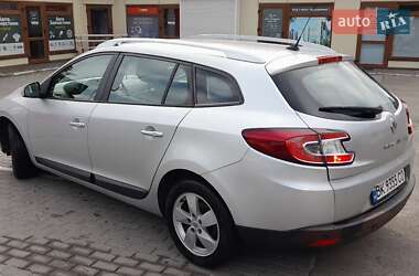 Универсал Renault Megane 2011 в 