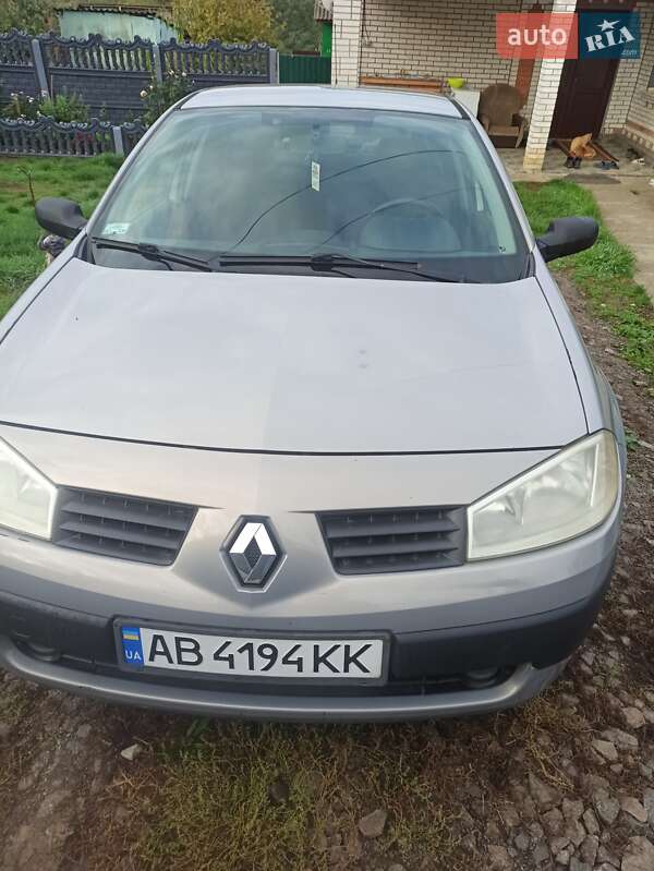 Седан Renault Megane 2005 в Томашполі