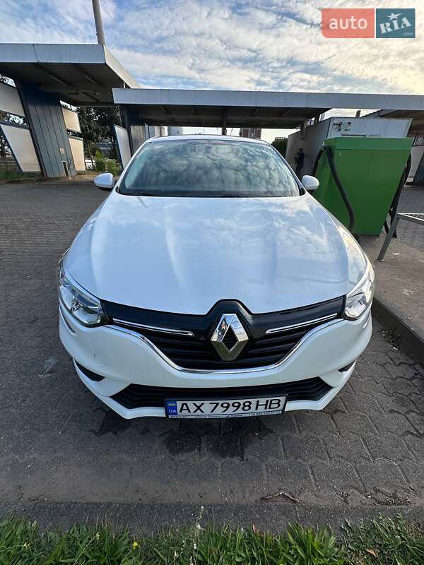 Хэтчбек Renault Megane 2017 в Харькове фото 6 Хэтчбек Renault Megane 2017 в Харькове