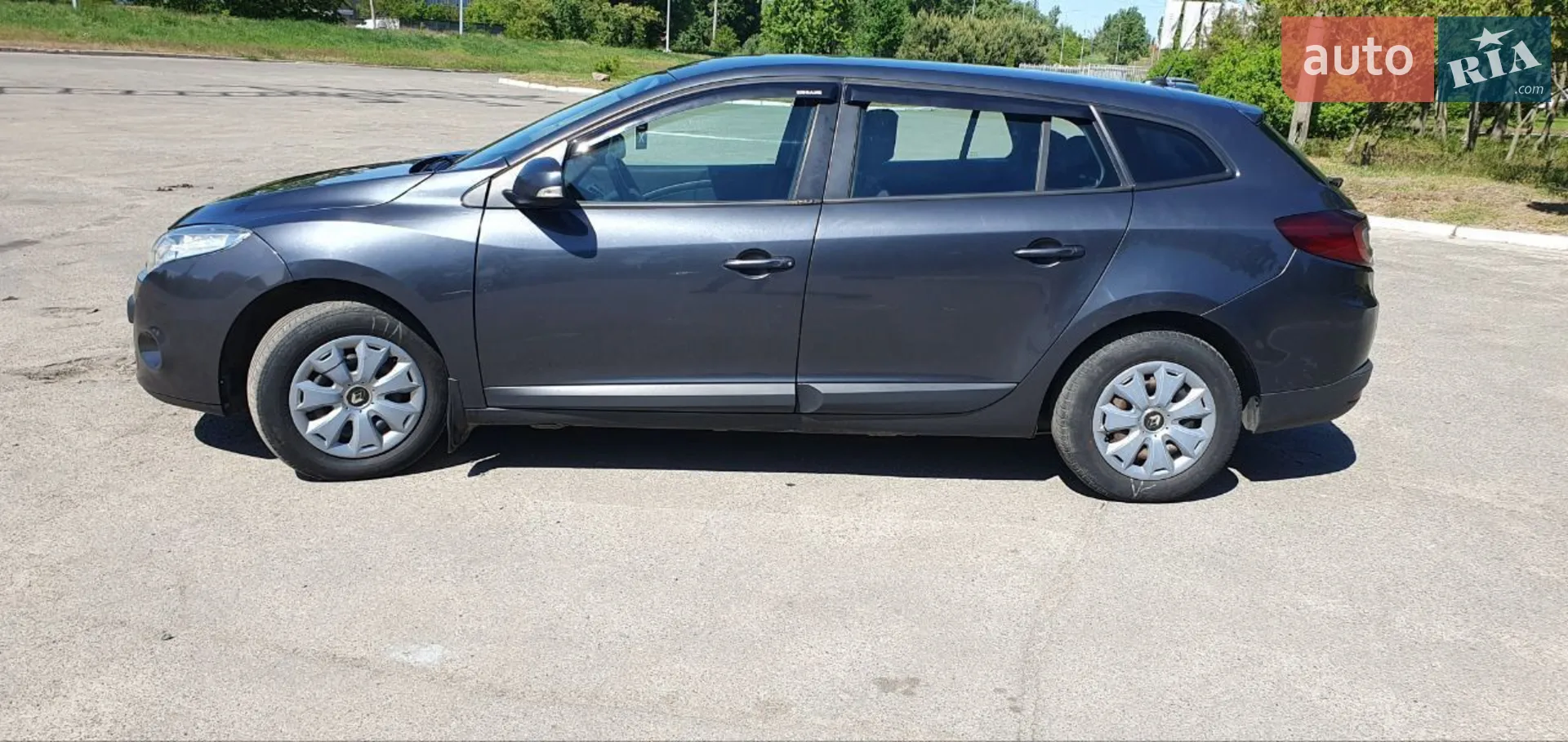2010 Renault Megane - фото 1