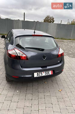 Хэтчбек Renault Megane 2015 в Дубно