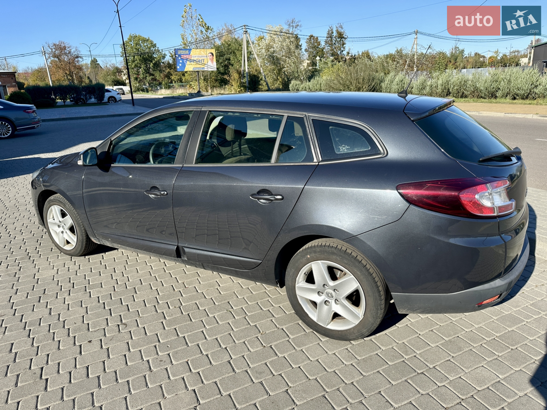 2015 Renault Megane - мініатюра 9
