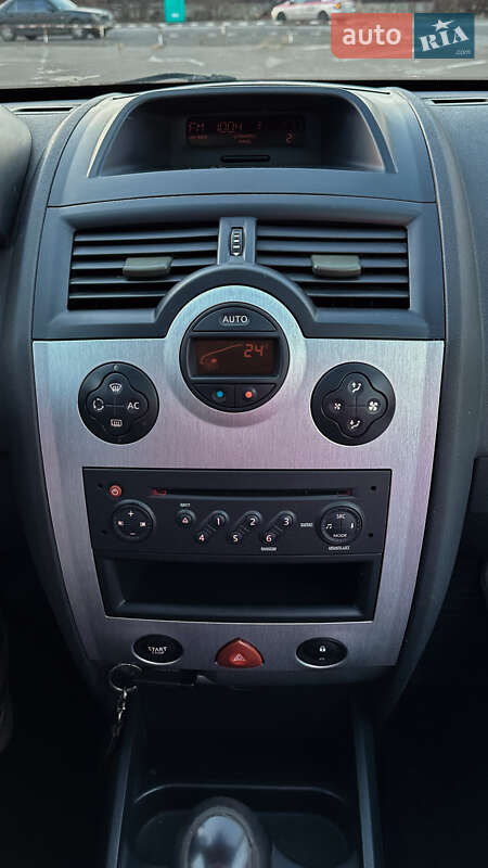 Кабріолет Renault Megane 2005 в Одесі фото 4 Кабріолет Renault Megane 2005 в Одесі