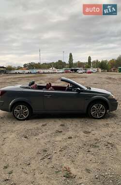 Кабриолет Renault Megane 2006 в 