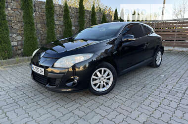 Купе Renault Megane 2010 в Стрию