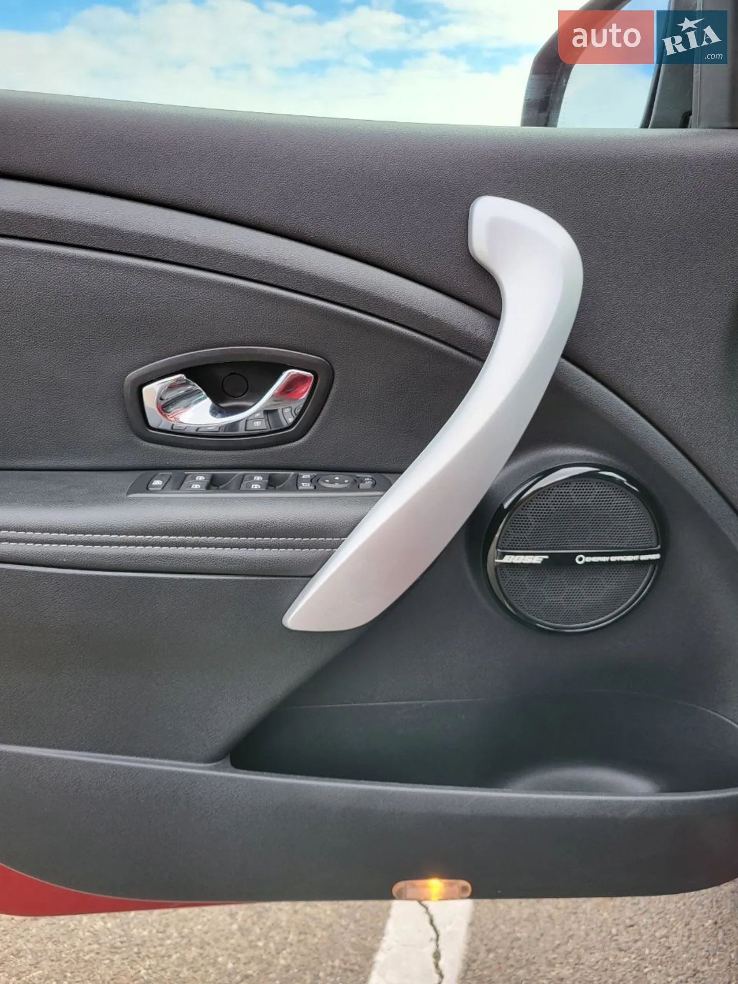 2012 Renault Megane - мініатюра 42