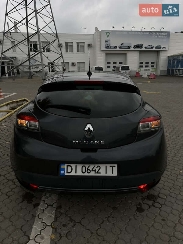 Купе Renault Megane 2011 в Чернівцях