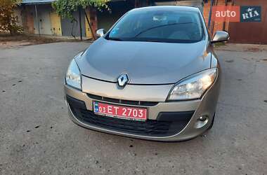 Хэтчбек Renault Megane 2011 в Полтаве