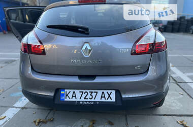 Хэтчбек Renault Megane 2015 в Киеве