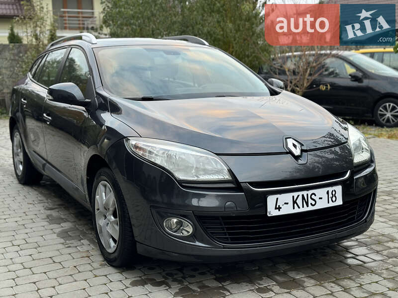 Универсал Renault Megane 2013 в Староконстантинове