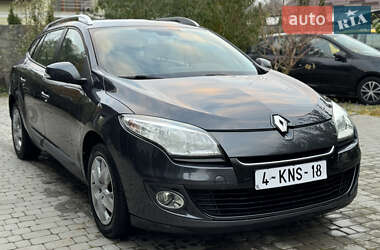 Универсал Renault Megane 2013 в Староконстантинове