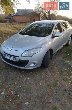 Універсал Renault Megane 2011 в Нових Санжарах