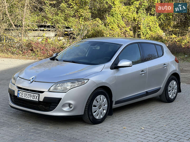 Хэтчбек Renault Megane 2010 в Черновцах