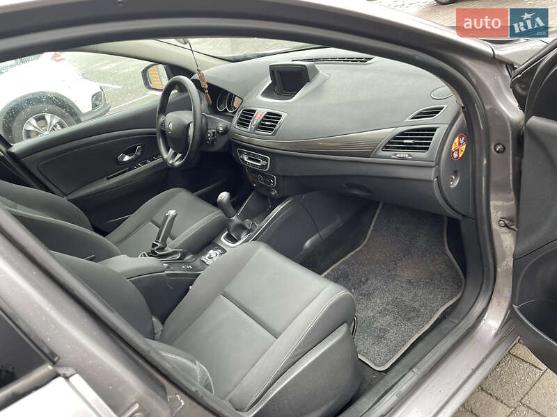 Универсал Renault Megane 2010 в Староконстантинове фото 10 Универсал Renault Megane 2010 в Староконстантинове