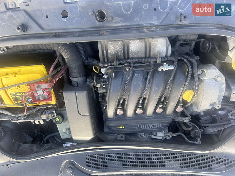 Хэтчбек Renault Megane 2004 в Ивано-Франковске