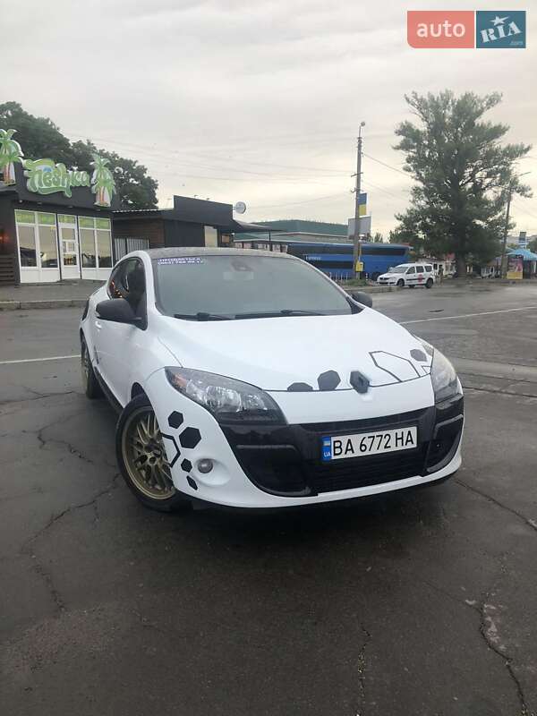 Купе Renault Megane 2011 в Умани фото 3 Купе Renault Megane 2011 в Умани