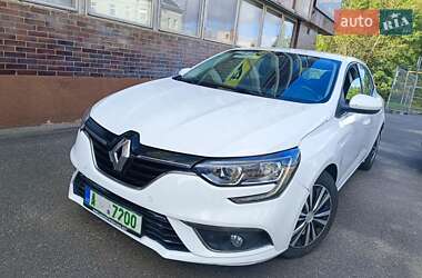 Хэтчбек Renault Megane 2016 в Полтаве