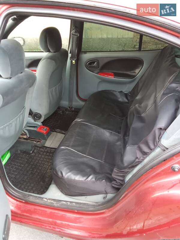 Хетчбек Renault Megane 1998 в Вінниці фото 8 Хетчбек Renault Megane 1998 в Вінниці