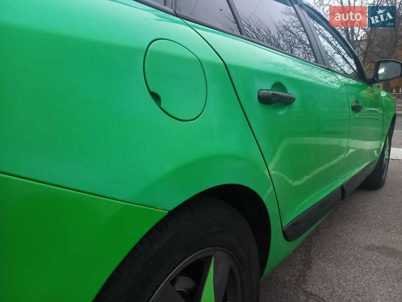 Универсал Renault Megane 2011 в Черкассах фото 12 Универсал Renault Megane 2011 в Черкассах