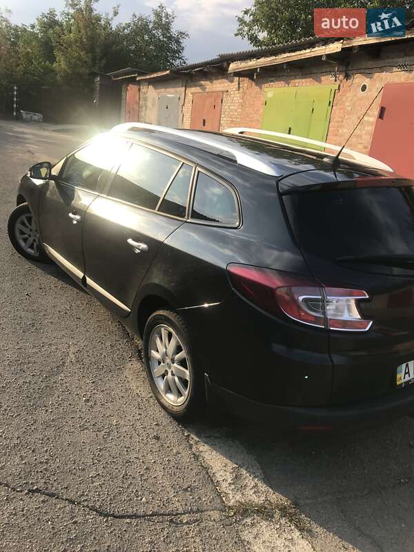 Универсал Renault Megane 2010 в Мироновке
