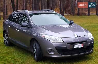 Універсал Renault Megane 2011 в Смизі