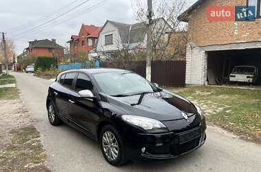 Хэтчбек Renault Megane 2014 в Киеве