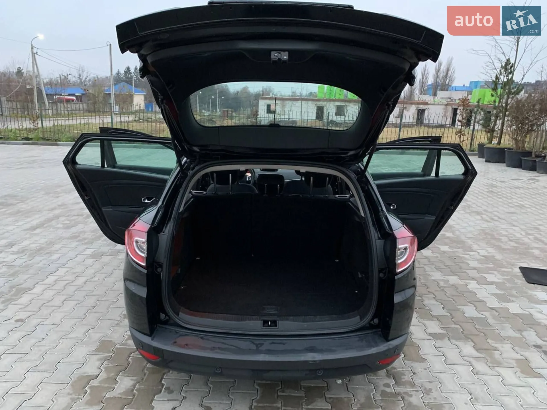 2012 Renault Megane - мініатюра 24